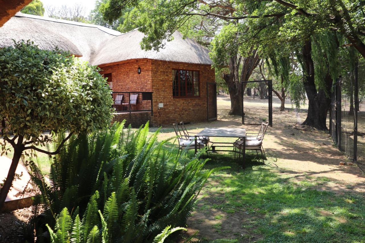 מידרנד Khaya Africa Guesthouse מראה חיצוני תמונה